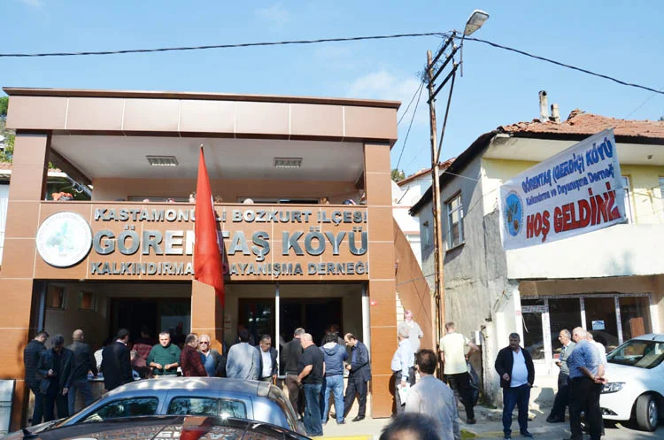 Beykoz'da Görentaşlılar kestaneye doydu 3 gorentas 3 3YUdgfXb3C