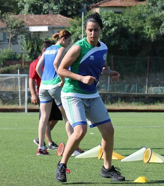 Boğaz’ın en ‘GÖZDE’ incisinden şampiyonluk mesajı 5 gozd vnbl6LrTh