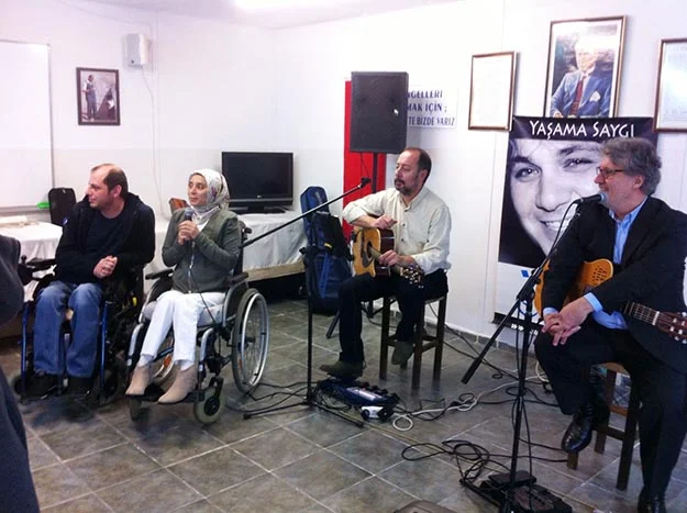 Grup Gündoğarken'den Beykoz'da Yaşama Saygı konseri 3 grup to TXzXwX5m i