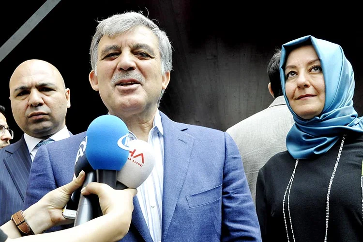 Abdullah Gül Beykoz Çubuklu’da oy kullandı 1 gul beyk I qU6y9k c