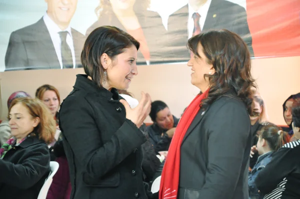 Gülay Demirel CHP siyasetine ısındı 2 gulay demirel 8 mar 5n8zTemLMN