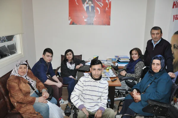 gullu akturk beyk SQuVzvdn0s