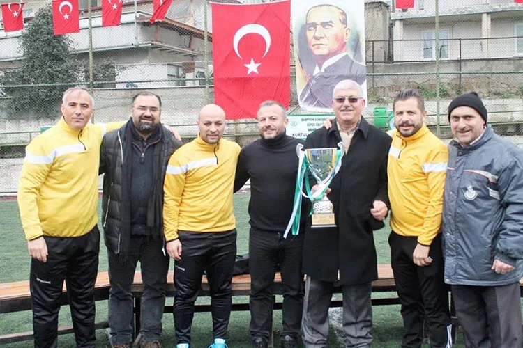 İstanbul amatörlerinin kralı Gümüşsuyuspor 1 gum s9FwXsL0K7