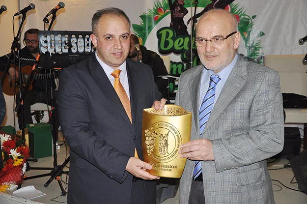 gurcu bat p0RrG6bHM1