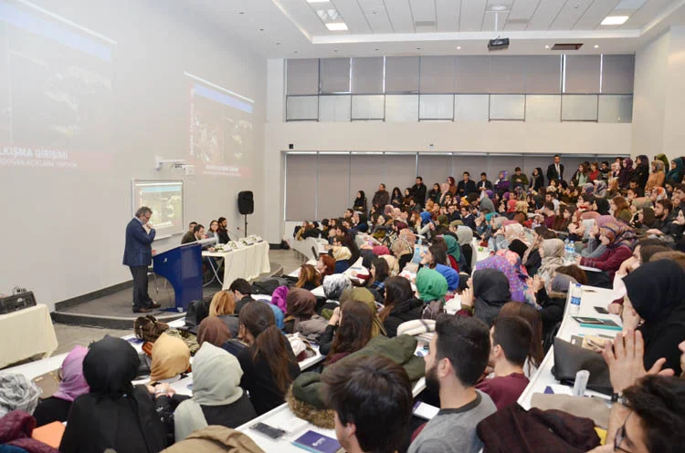 Spikerler, Beykoz'da gençlere 15 Temmuz'u anlattı 2 haberciler ogeceyianlatt 2