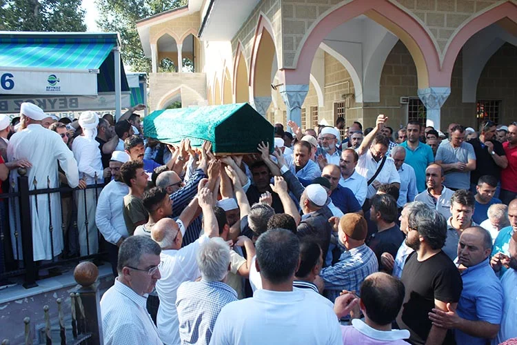 Beykoz bir manevi değerini Hakk’a uğurladı 2