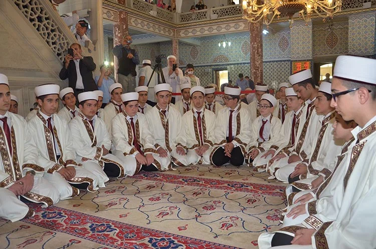 Beykoz’da 36 hafıza törenle icazet verildi 4 hafiz icazet