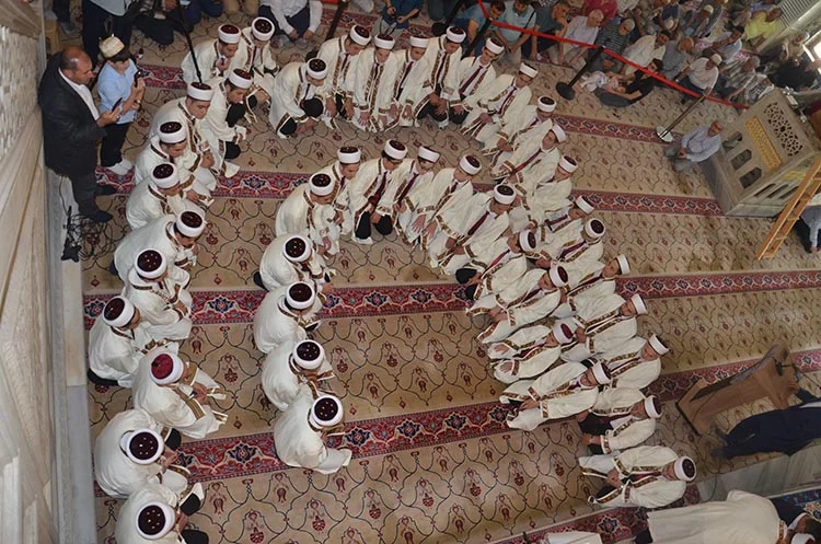 Beykoz’da 36 hafıza törenle icazet verildi 1 hafiz icazet