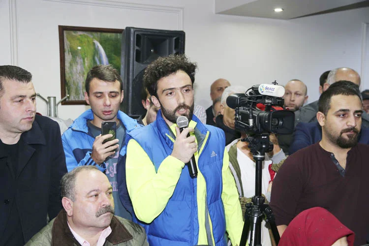 Başkan, halk meclisinde yine Beykoz'un karşısında 2 halkmeclisiincirko mpNCkPLr3W