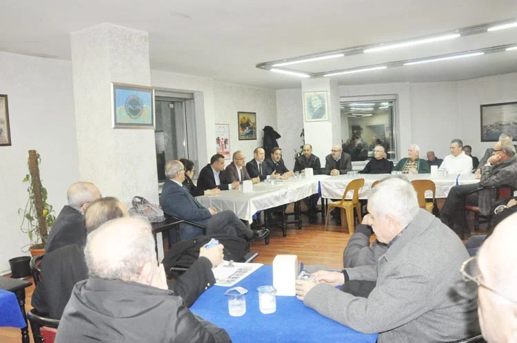 Akif Hamzaçebi, Beykoz’da yeni anayasayı anlattı 2 hamza cebi anayasa 1 OetmTjQv3V