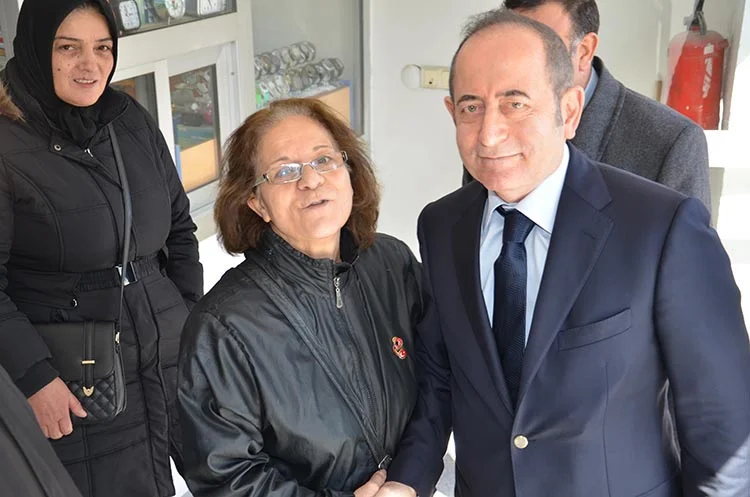 Beykoz’u ilçe Başkanı yönetemez 3 hamzacebi beykoz k HvaZR6FtWk