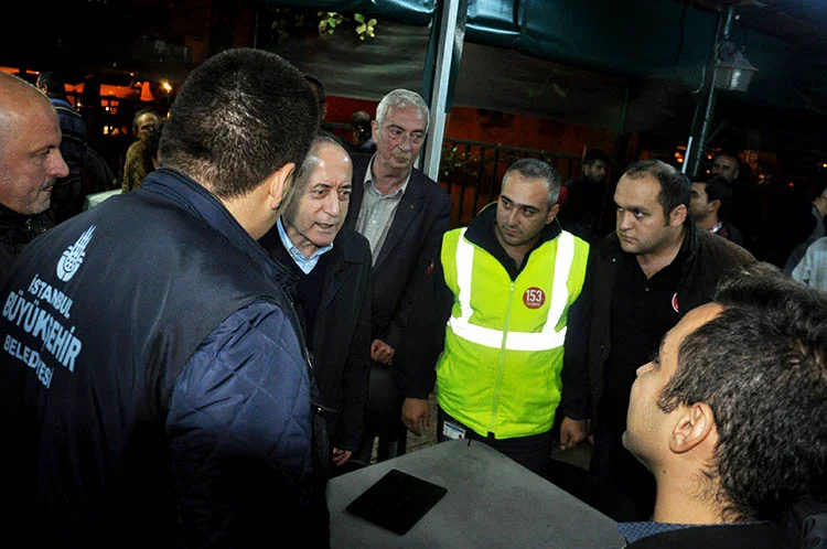 Hamzaçebi, sel mağduru Beykoz’u ziyaret etti 1 hamzacebi sel magduru beykoz u ziyaret etti 4 Cs6GJCnWB0