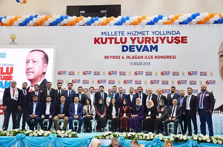 Parti binasında sabahlayan İlçe Başkanı 2 hanefi dilmac ozel hab 20Tu dKgYR