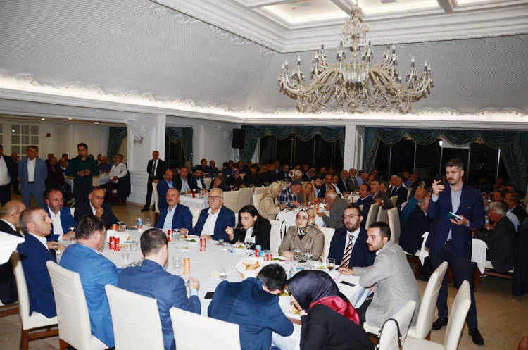 Hanefi Dilmaç'tan Beykoz teşkilatına vefa yemeği 4 hanefi dilmac tan teskilara vefa yemegi 8 ebN5CDMglq