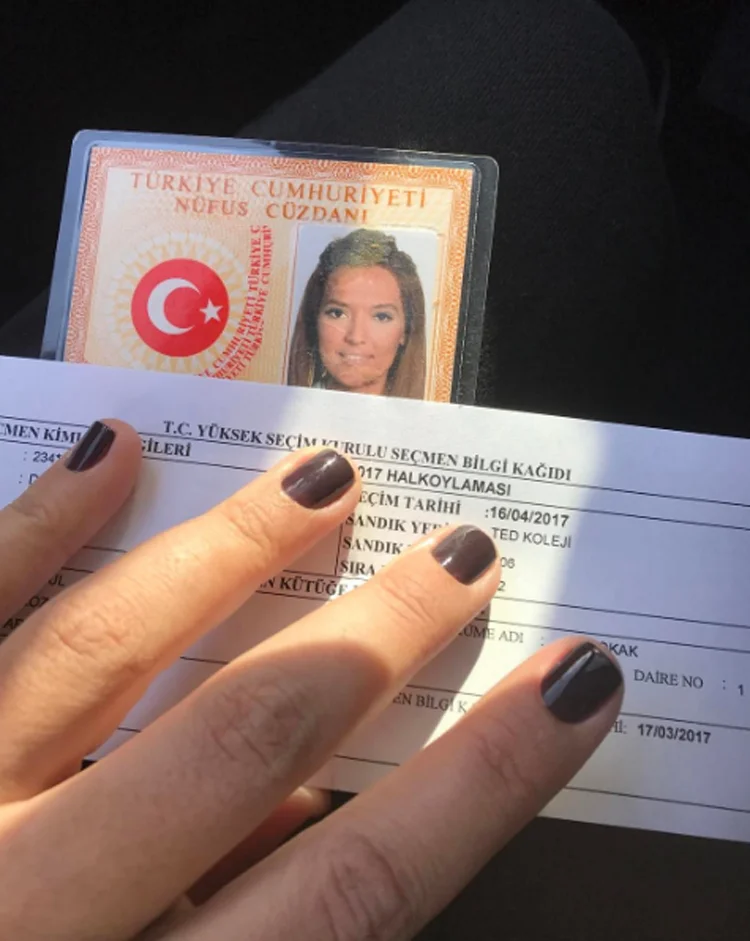 Hangi ünlüler Beykoz'da oy kullandı? 2 hangi unlu wHd7Y e l