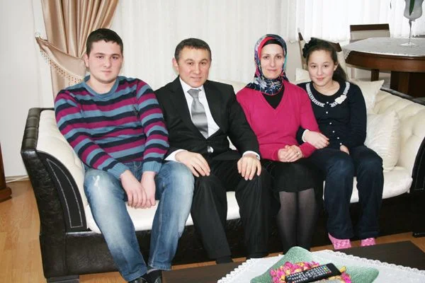 hasan karakaya ai FkIa4jA7CH