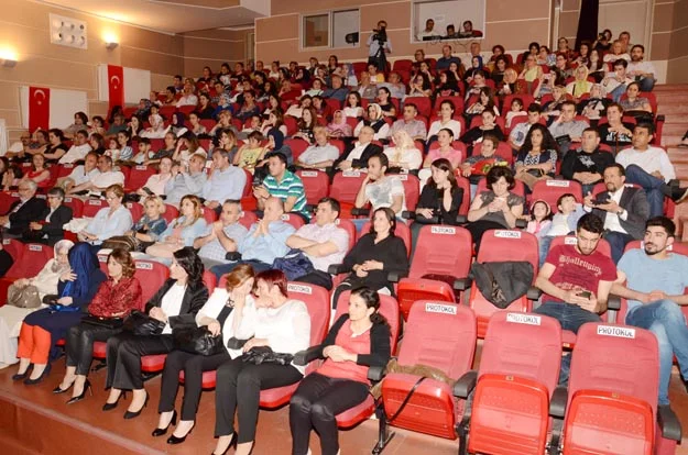 Beykoz’da hemşireler hem ağladı, hem eğlendi 1 hemsire beykoz kutlam 6vfPSyGtZ5