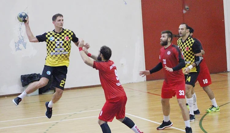 Beykoz, hentbolda mağlubiyetle başladı: 28-29 1 hent 8 Kv8Ii 0dIP