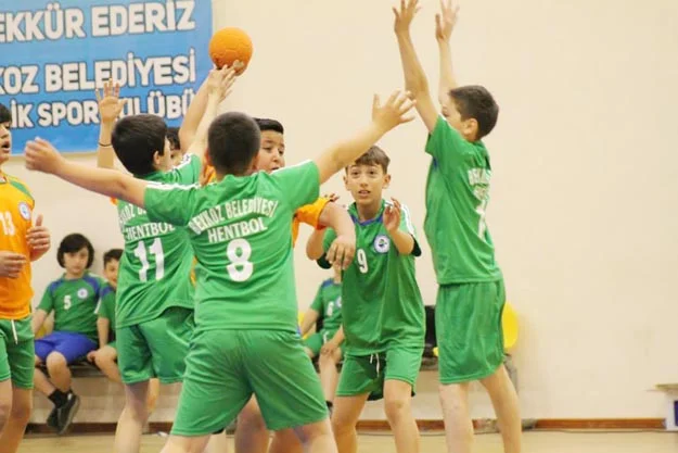 Beykoz hentbola iyice ısındı 1 hent beykoz 3 kS5tWENYGr