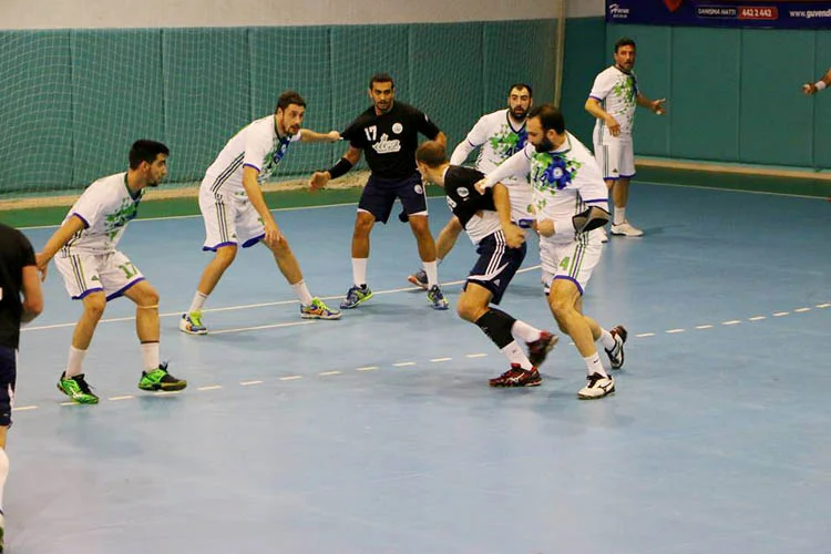 Beykoz Belediyespor, Erzurum’da teslim oldu 2 hentbol beykoz 4 NBk3FwFde4