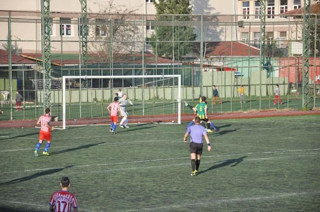 Anadoluhisarı Ahmetcan ile coştu 1 hisar 1 ASPk LB F8