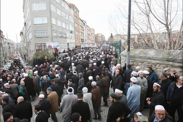 hocaustaos kMCfschigE