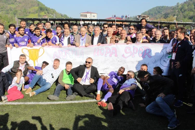 Hopa'dan Beykoz'a uzanan şampiyonluk sevinci 1 hopa 2 uC8oa5GG4E