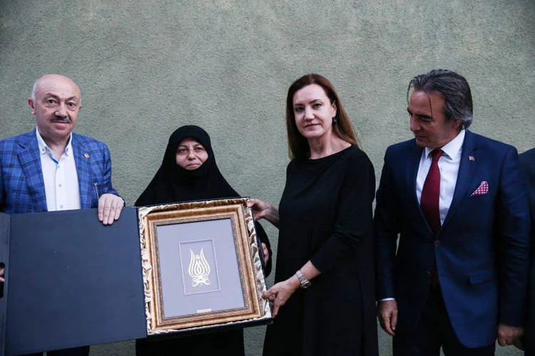 Beykoz'da büyük randevu 1 hotar boz jhiKBZJdgJ