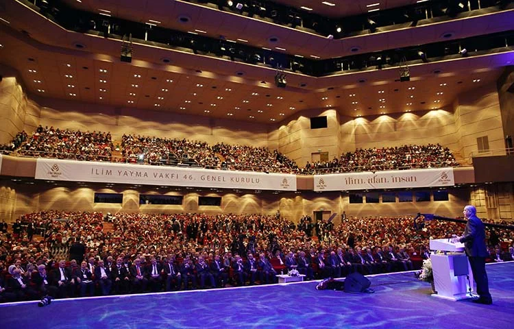 Yücel Çelikbilek yeniden İlim Yayma Vakfı Başkanı seçildi 5 i O5yRqdKsdl