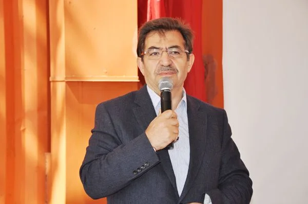 idris gul 5f83sGdXVB