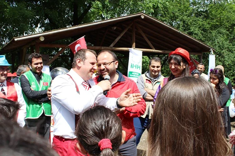 İHH Beykoz yetimler için piknik şöleni yaptı 3 ihh beykoz piknik 5 FAvkZ9KnHK
