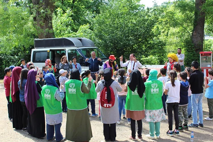 İHH Beykoz yetimler için piknik şöleni yaptı 5 ihh beykoz piknik 7 ovTXpUO0nA