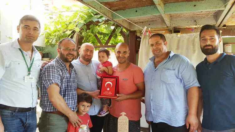 İHH, Beykoz’da gazi ve şehit ailelerini ziyaret etti 1 ihh sehitai gazi zi OXEJAdgaWB
