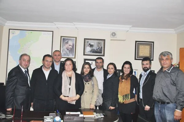 CHP Dost Beykoz’da çay molası verdi 2 is 22 chp DmIO94TEp2