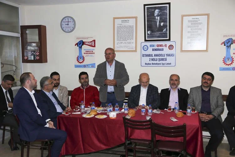 Başkan Çelikbilek, 1 Mayıs’ı işçileriyle kutladı 1 isci beykoz 2 w6Uv4XFHeP