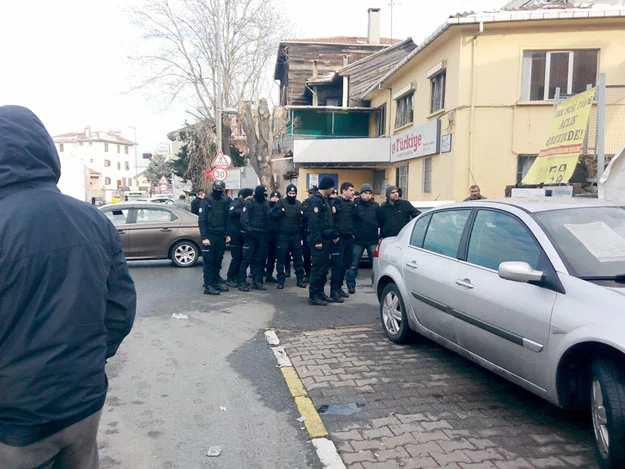 Beykoz'daki Şişe Cam işçilerine polis müdahalesi 4