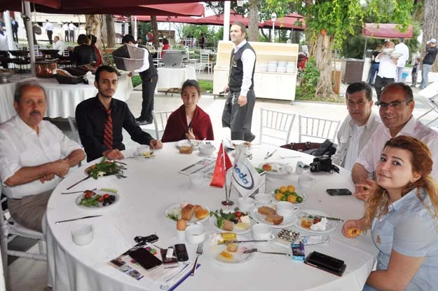 Bayram coşkusunu Beykoz'da yaşıyorlar 3 iseda kahvalti 10 1Lish24h32