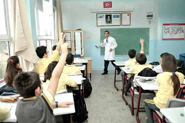 ishakaga foto db 4 9rPJFMB0uu