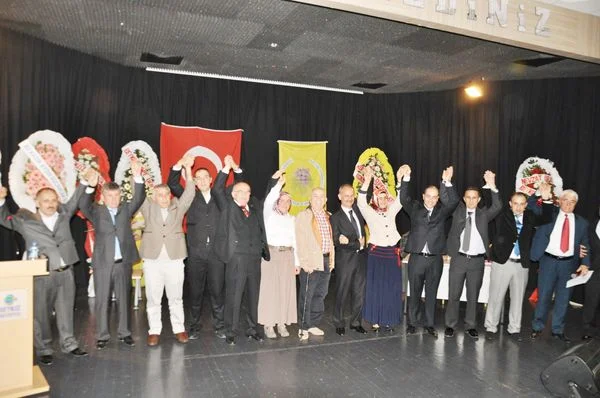 Biz bu ülkenin en sadık bireyleriyiz 1 ismet ac RjghuHbvM7