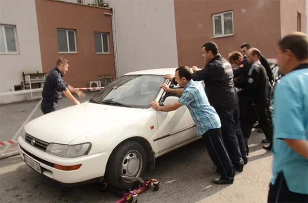 Beykoz İtfaiyesi yollarda engel tanımıyor! 2 itfaiye ar 3QJ3uqXqzX