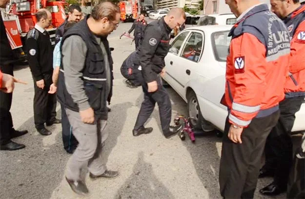 Beykoz İtfaiyesi yollarda engel tanımıyor! 1 itfaiye arac 3 oOWWeZj5Ub