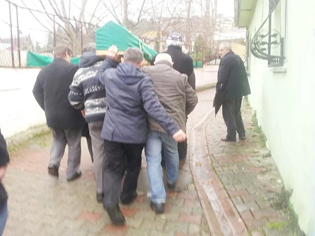 Mustafa Kabaoğlu’nun annesi vefat etti 3 kaba 2 Zro1qne2ck