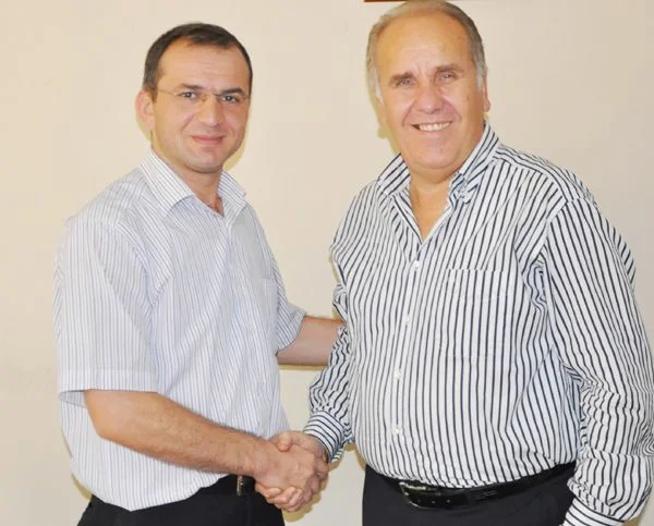 kader kar RZtbdJvTaZ