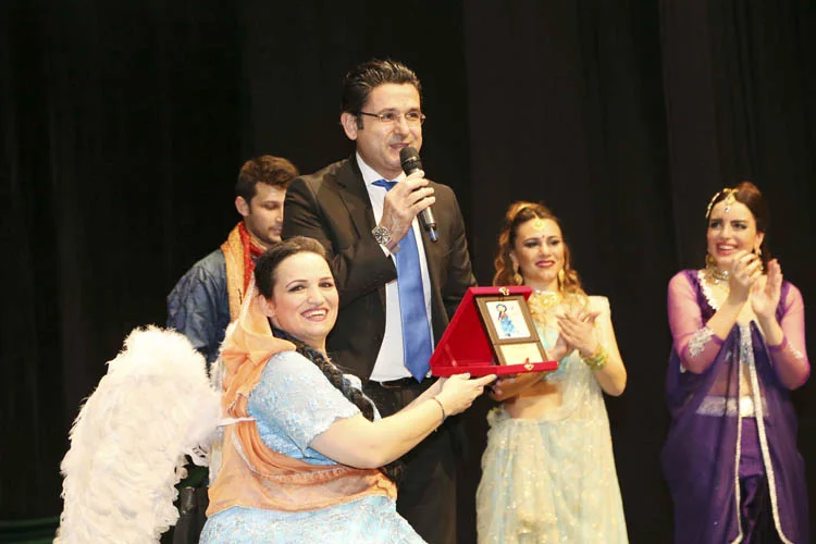 Beykoz Kent Konseyi, farkındalık yarattı 1 kadin hint dans 1 FYwoIz3HZ2