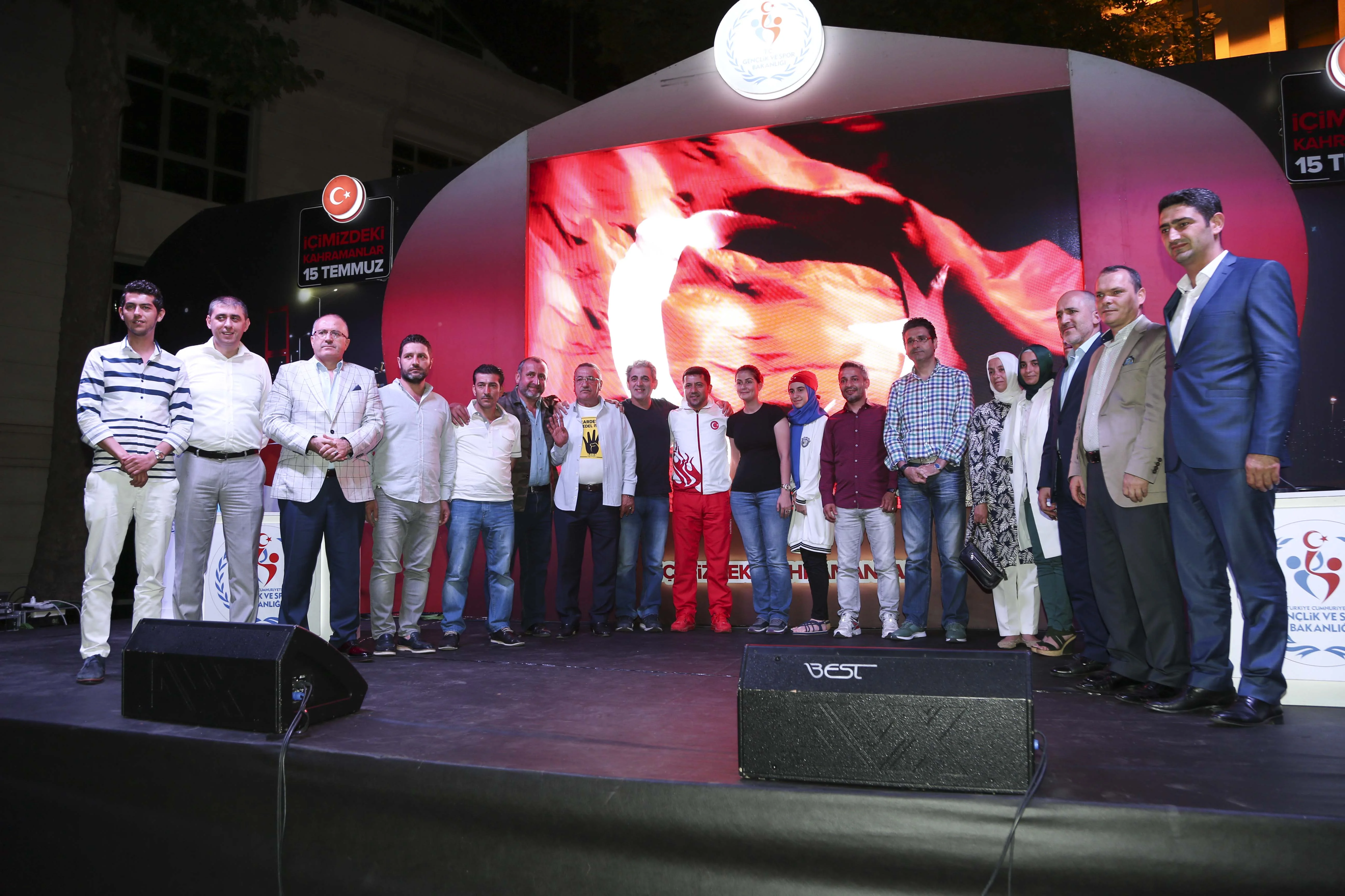 Kahramanları Beykoz'da 15 Temmuz’u anlattı 10 kahraman o gece S46mV4h3gs