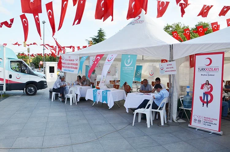 Beykoz’da kamu kurumları Milli Birlik nöbetinde 3 kamu kurum nobet 4 mPbAVClS3J