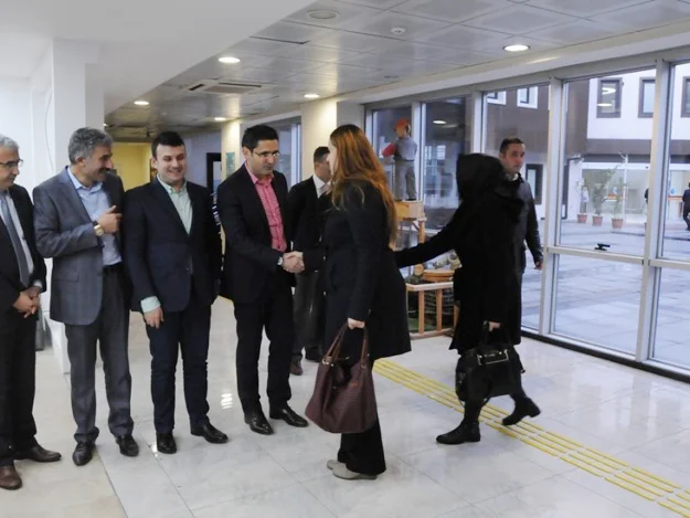 Belediye personeli kandilleşti 1 kandl beyk n0NokoQ nM