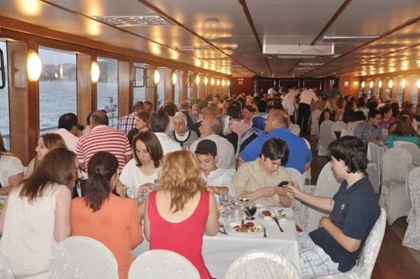 İstanbul Boğazı'nda Karadeniz Rüzgarı 1 karadeniz horon bogaz 13 OORSPcyCMP