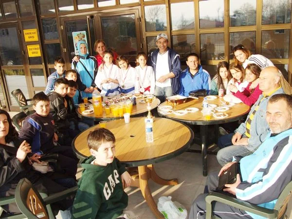 karate sam hab LcV Ai3s3w