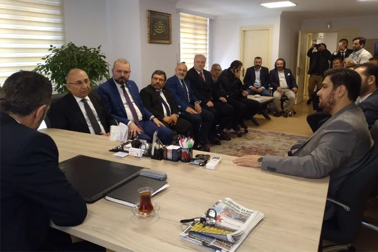 KAS-DER Genel Başkanı, AK Parti'yi tercih etti 2 kas der genel baskani ak partiyi tercih cJcGEFeg8